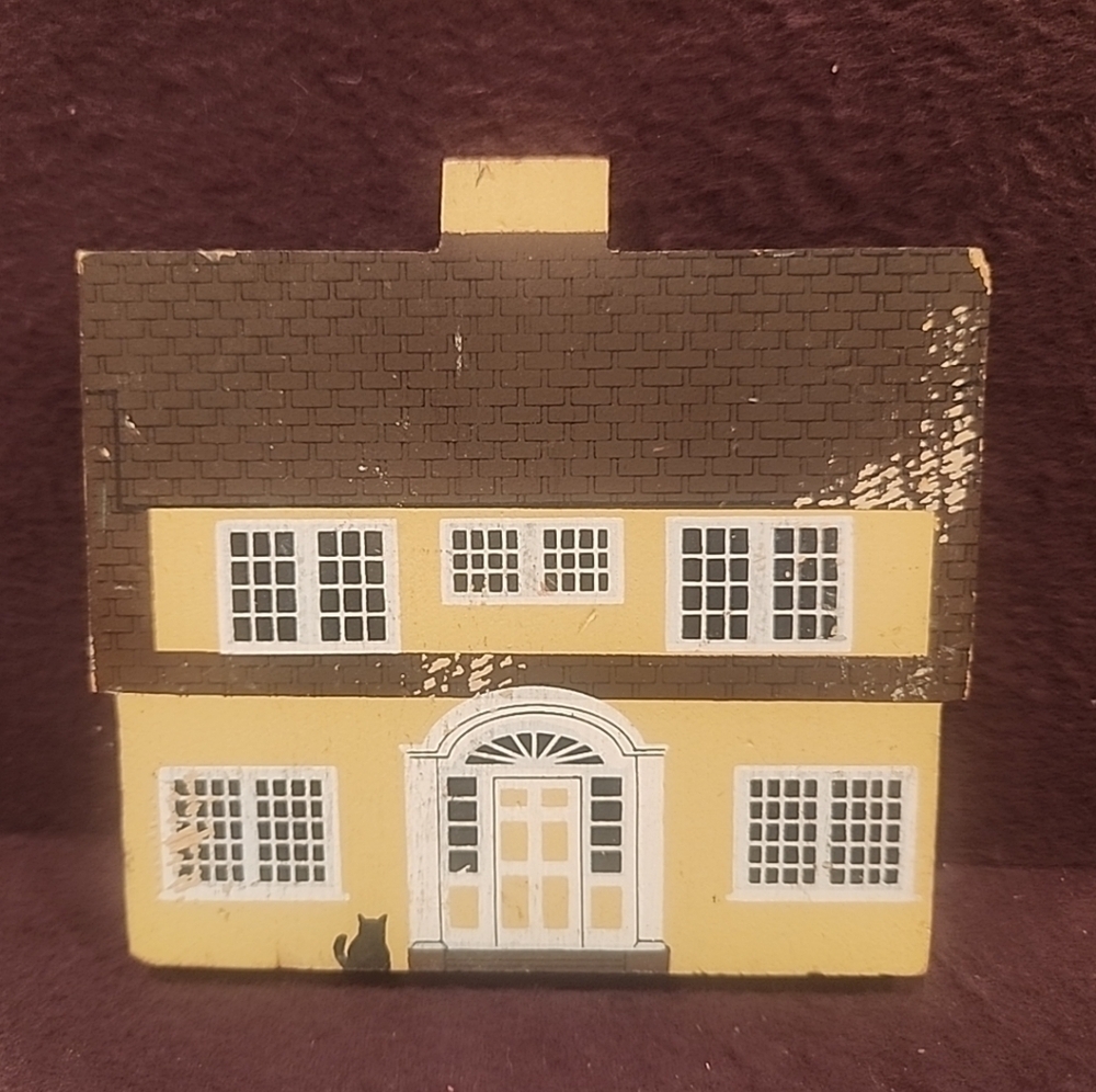 Shelf Sitter Cat's Meow Series V Martha Washington